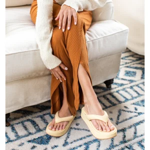 Women Yellow Box Sandals>Asbury Flatform Sandal