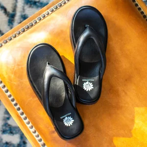 Women Yellow Box Sandals>Asbury Flatform Sandal