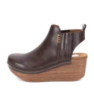 Women Yellow Box Clogs & Mules>Barty