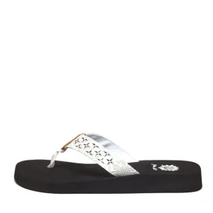 Women Yellow Box Flip Flops>Benji Flip Flop