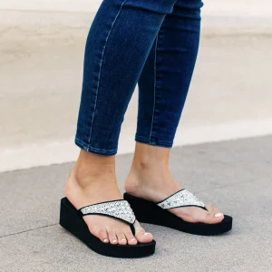 Women Yellow Box Flip Flops>Birder