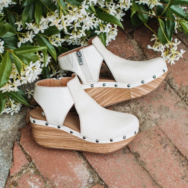 Women Yellow Box Clogs & Mules>Brooke Wedge Clog - Comfy Lady Shoes