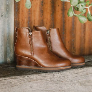 Women Yellow Box Boots & Booties>Chandy