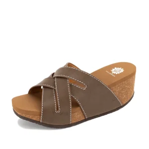 Women Yellow Box Sandals>Clever Wedge Sandal