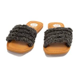 Women Yellow Box Slides>Darlah