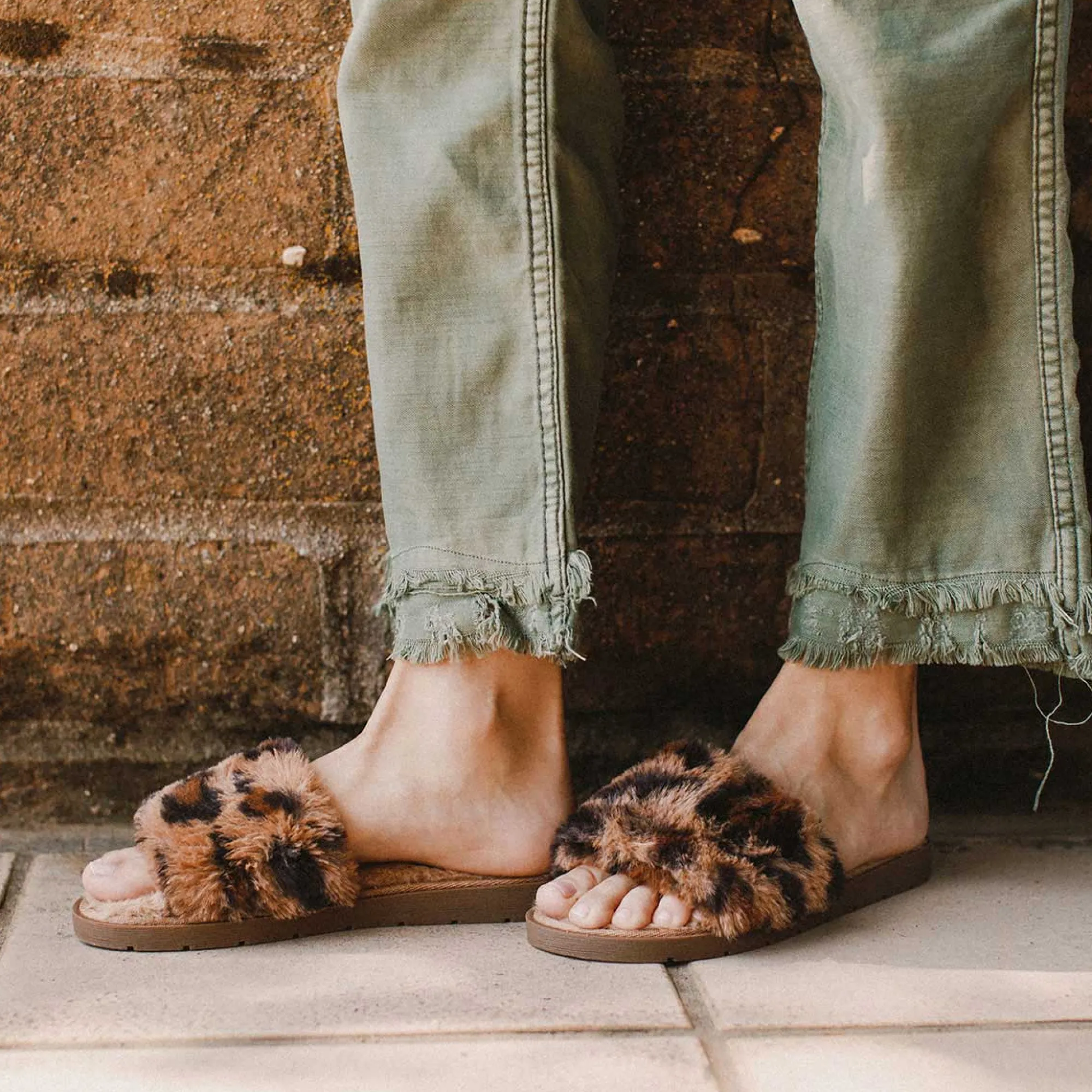 fenula_5-2.webp Women Yellow Box Slippers>Fenula