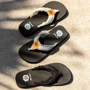 Women Yellow Box Flip Flops>Fianni Flip Flop