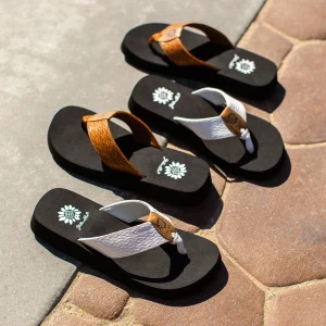 Women Yellow Box Flip Flops>Flax Flip Flop