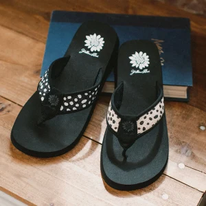 Women Yellow Box Flip Flops>Florena