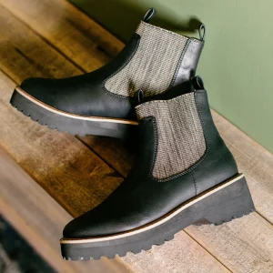 Women Yellow Box Boots & Booties>Idela Chelsea Boot