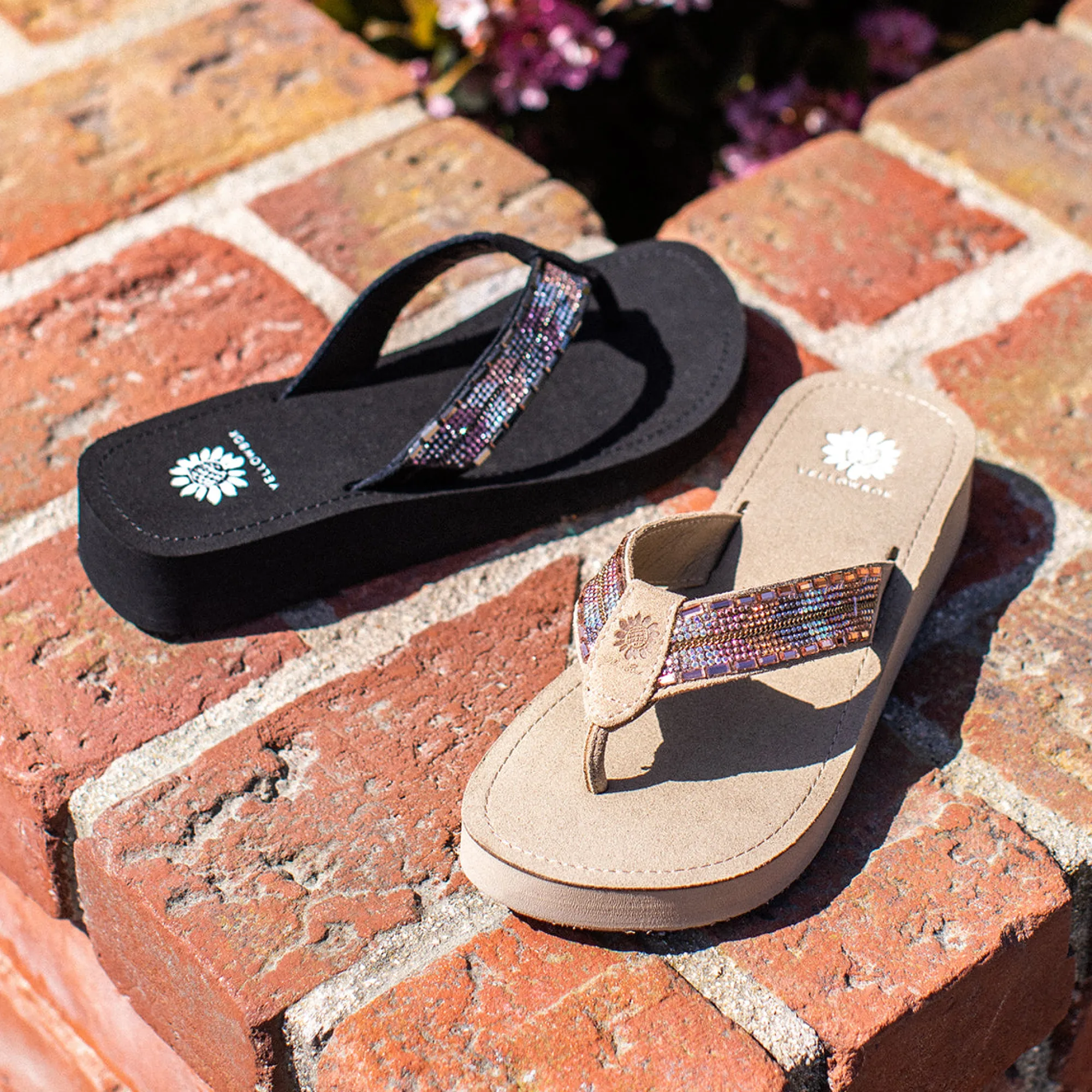 jaunty_sandal_4.webp Women Yellow Box Flip Flops>Jaunty Sandal