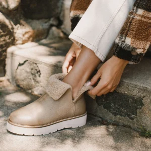 Women Yellow Box Sneakers & Flats>Kalenna