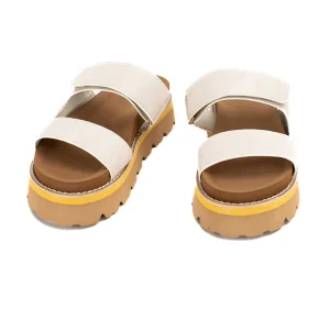 Women Yellow Box Slides>Kezzi