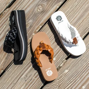 Women Yellow Box Flip Flops>Kludde Platform Sandal