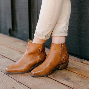 Women Yellow Box Boots & Booties>Lania Ankle Boot