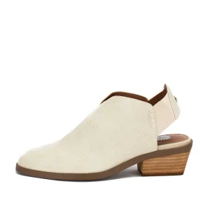 Women Yellow Box Clogs & Mules>Leora