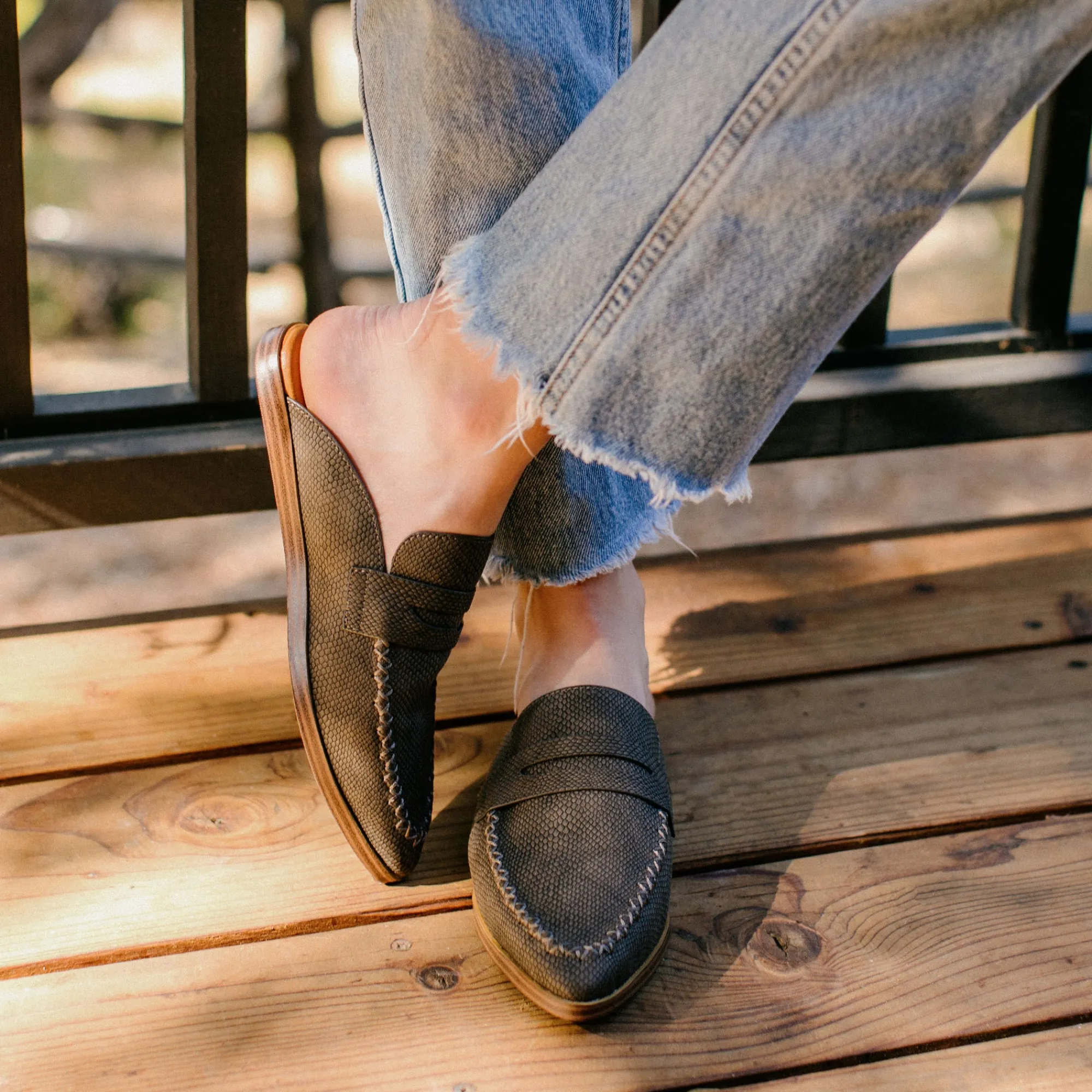 nineta_flat_mule_7.webp Women Yellow Box Clogs & Mules>Nineta Flat Mule