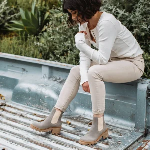 Women Yellow Box Boots & Booties>Tabitha Chelsea Boot