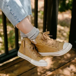 Women Yellow Box Sneakers & Flats>Valter High-Top Sneaker